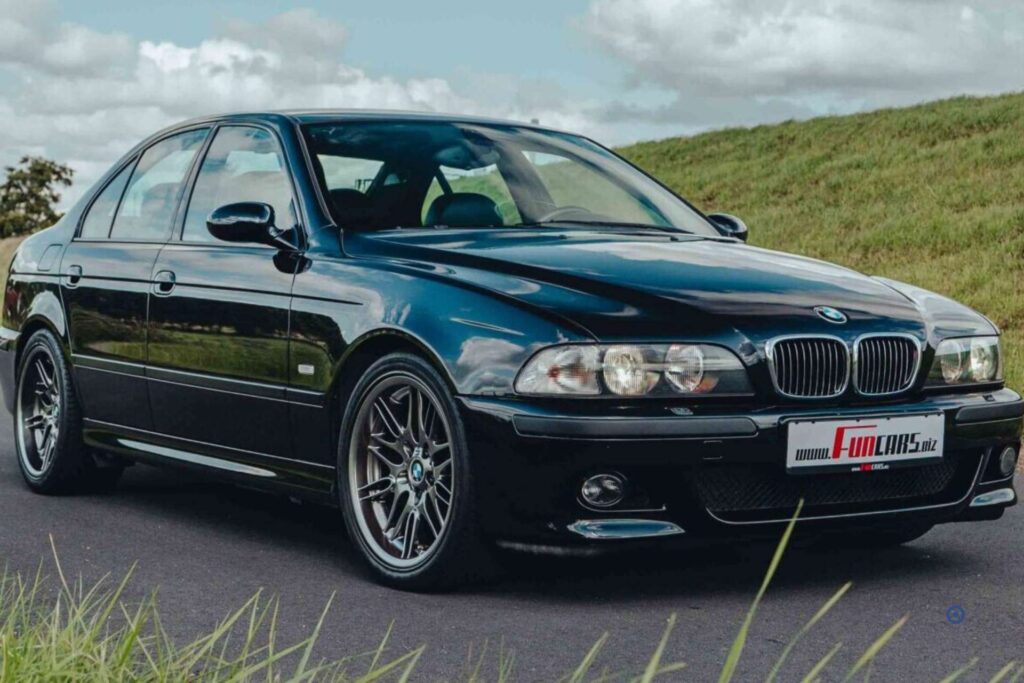 BMW M5 (E39)